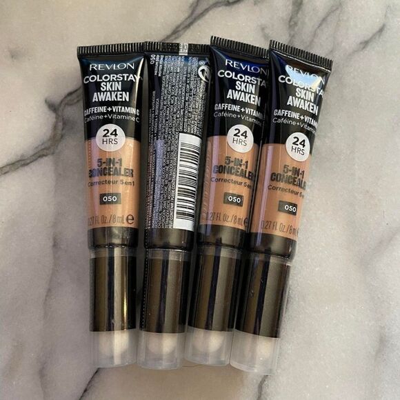 Revlon Colorstay Skin Awaken 5-in-1 Concealer in Medium Deep Lot of 4 - Picture 1 of 1
